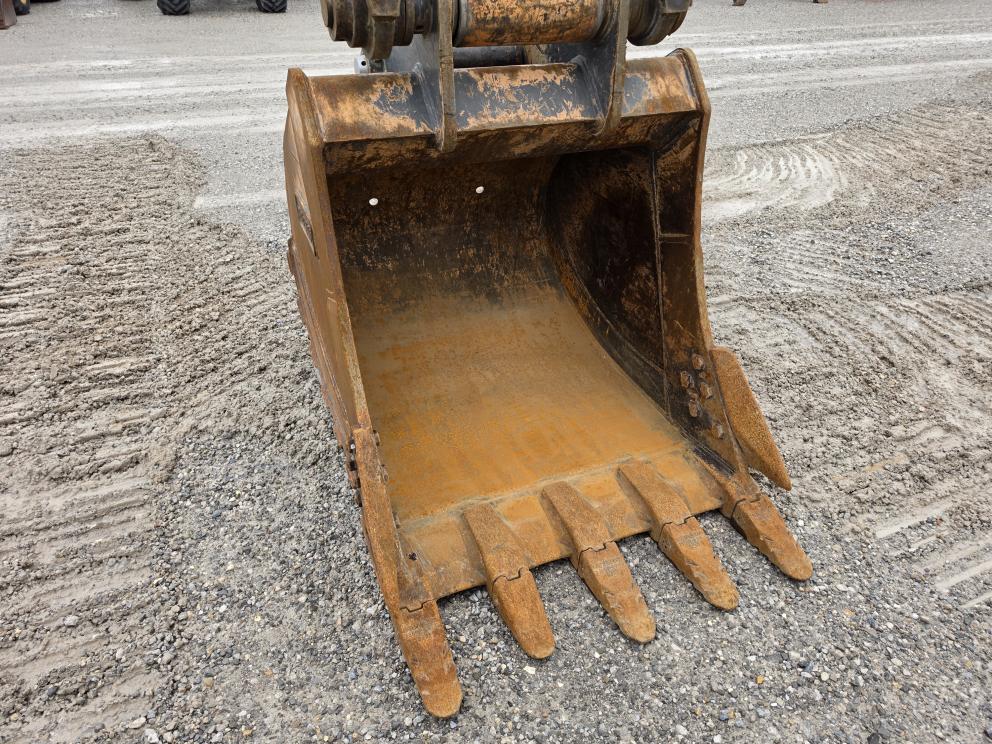 Image for 2022 Doosan DX225 LC-7M