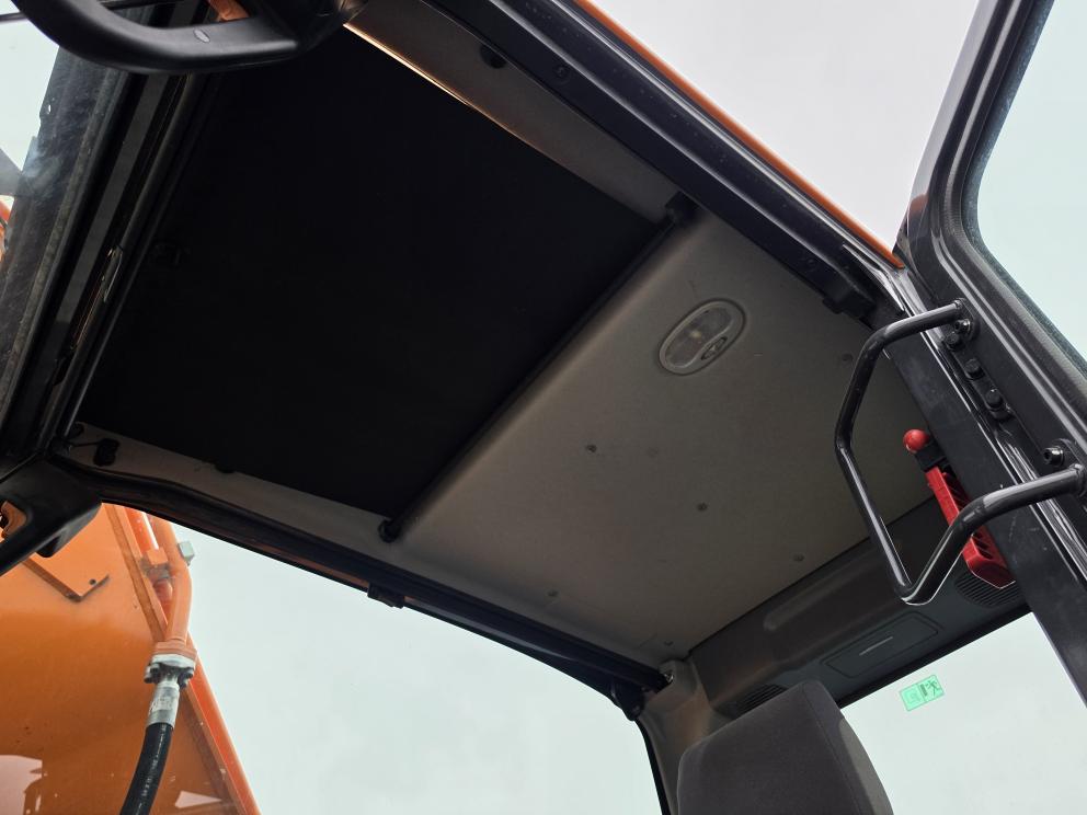 Image for 2022 Doosan DX225 LC-7M