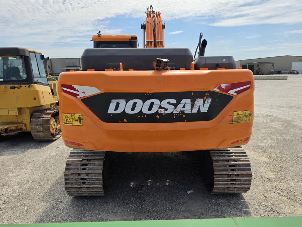 Image for 2022 Doosan DX225 LC-7M