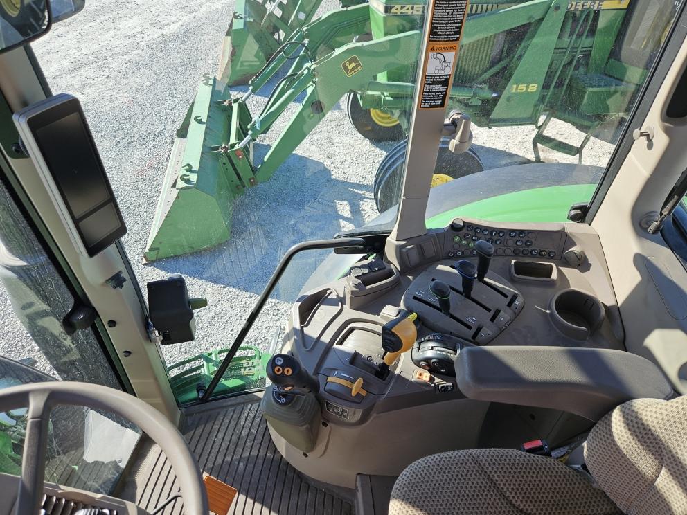 Image for 2023 John Deere 6130M