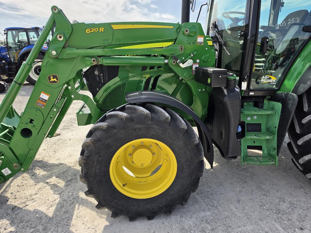 Image for 2023 John Deere 6130M