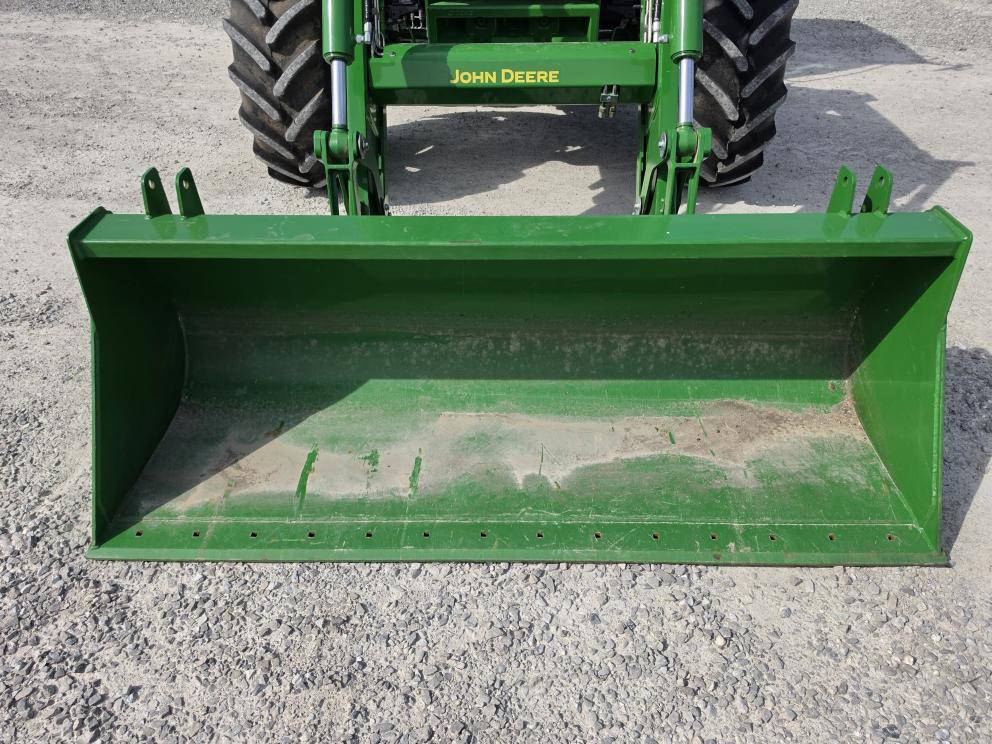 Image for 2023 John Deere 6130M