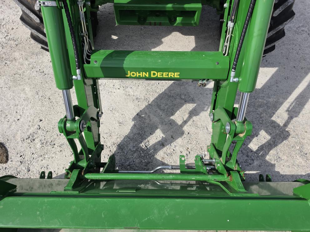 Image for 2023 John Deere 6130M