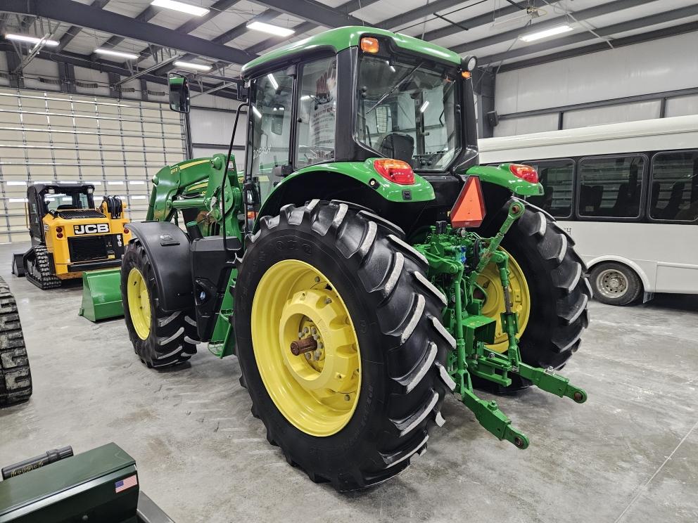 Image for 2020 John Deere 6145M