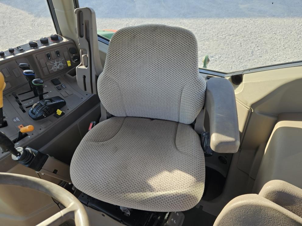 Image for 2020 John Deere 6145M