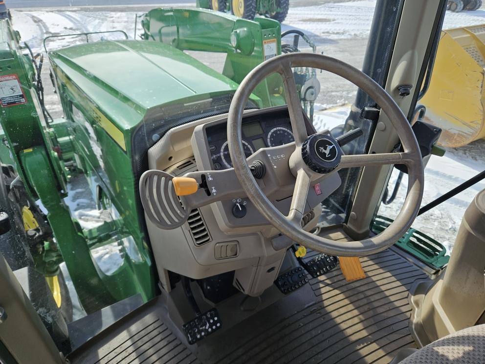 Image for 2020 John Deere 6145M