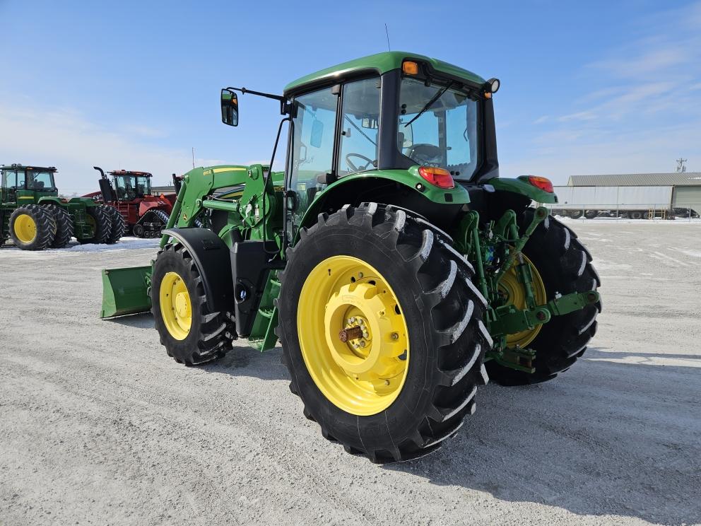 Image for 2020 John Deere 6145M