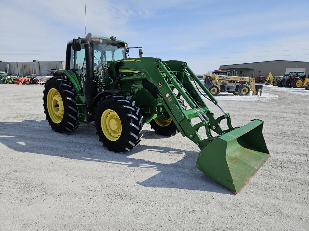Image for 2020 John Deere 6145M