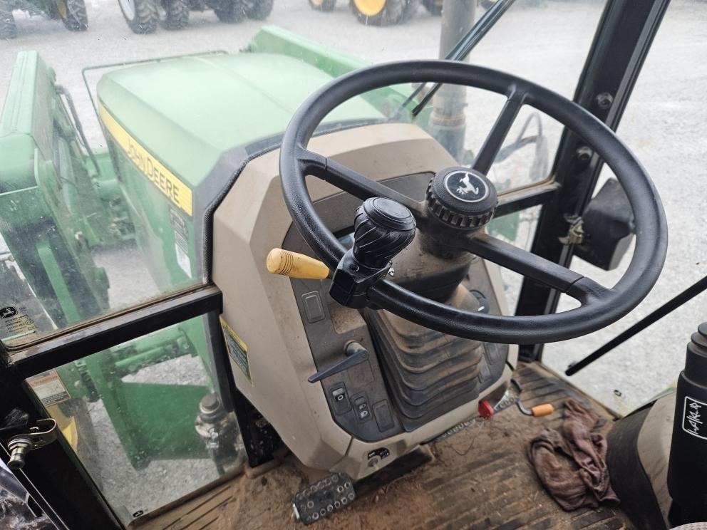 Image for 2014 John Deere 5100E