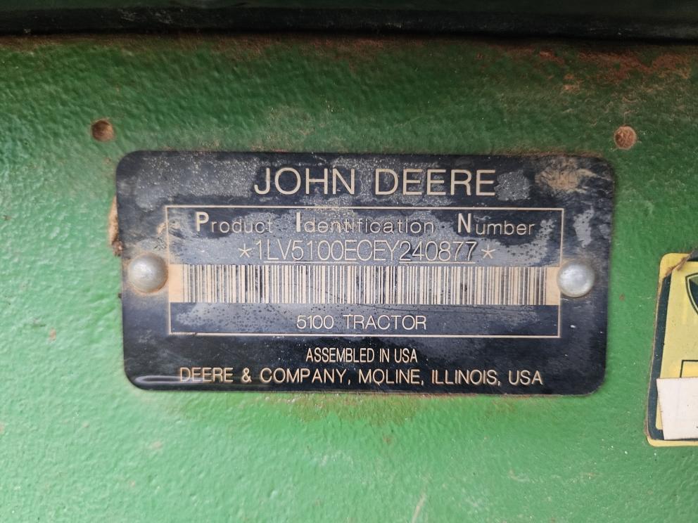 Image for 2014 John Deere 5100E