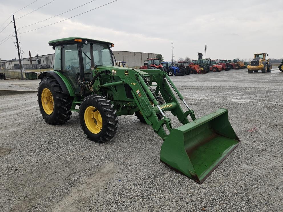 Image for 2014 John Deere 5100E