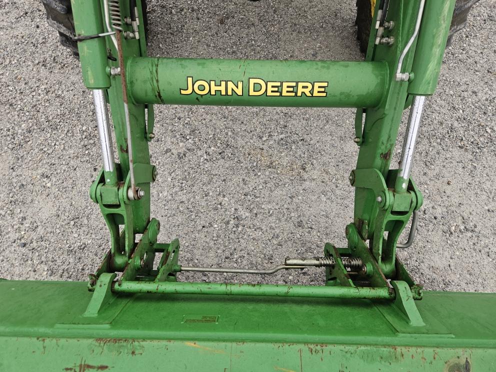 Image for 2014 John Deere 5100E