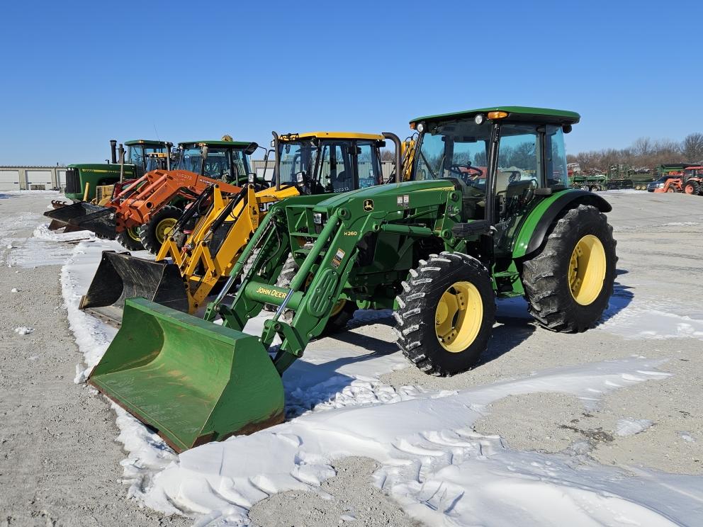 Image for 2014 John Deere 5100E