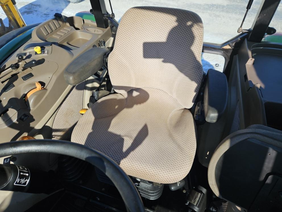 Image for 2014 John Deere 5100E