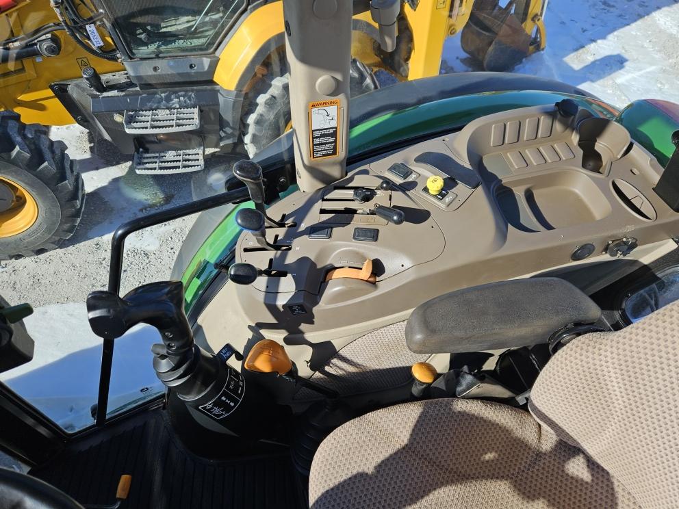 Image for 2014 John Deere 5100E