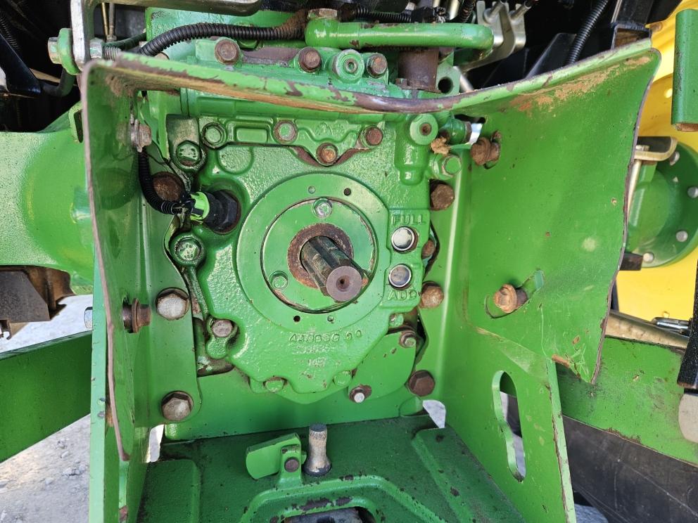 Image for 2014 John Deere 5100E