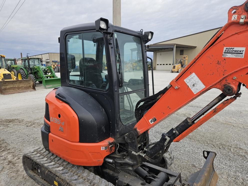 Image for 2022 Kubota U35-4