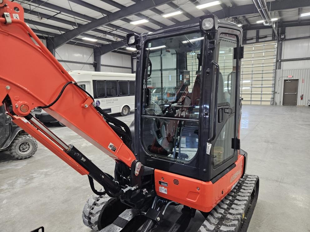 Image for 2022 Kubota U35-4