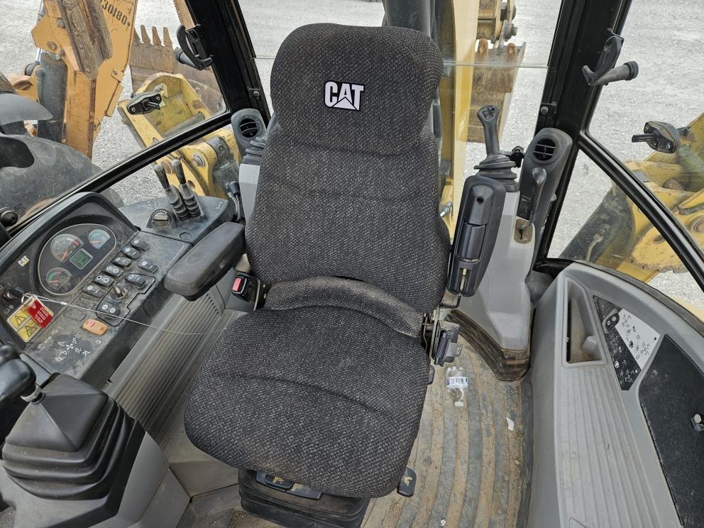 Image for 2015 Caterpillar 420F