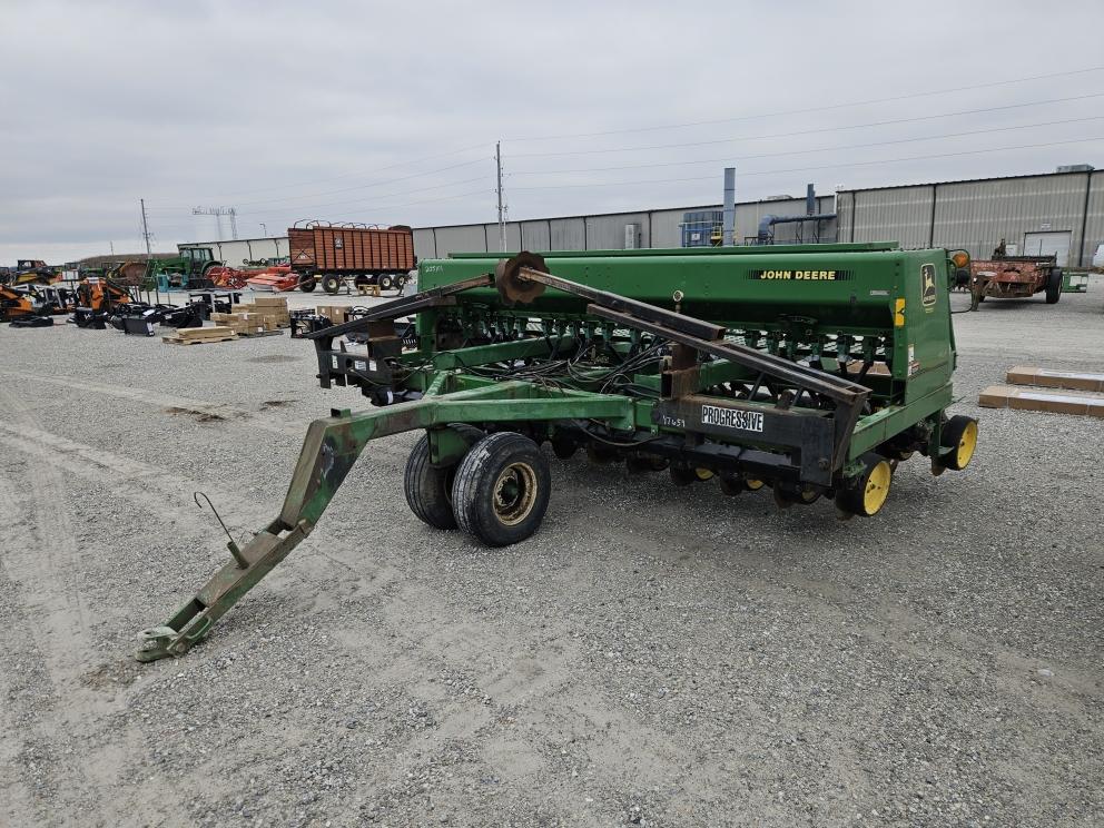 Image for John Deere 750