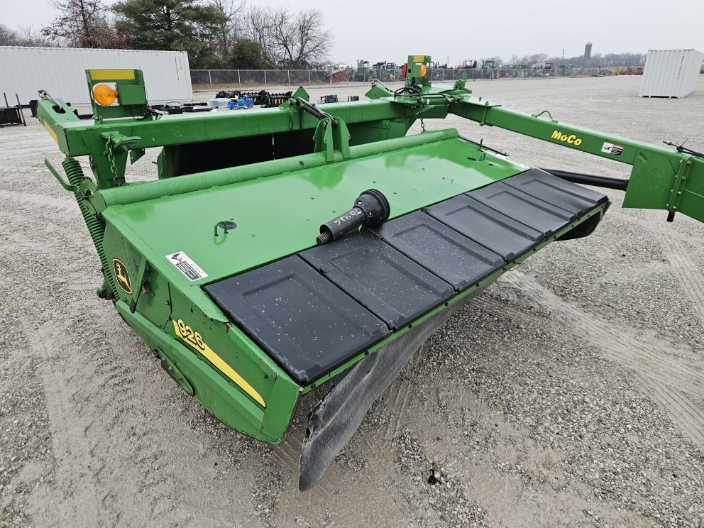 Image for 2003 John Deere 926