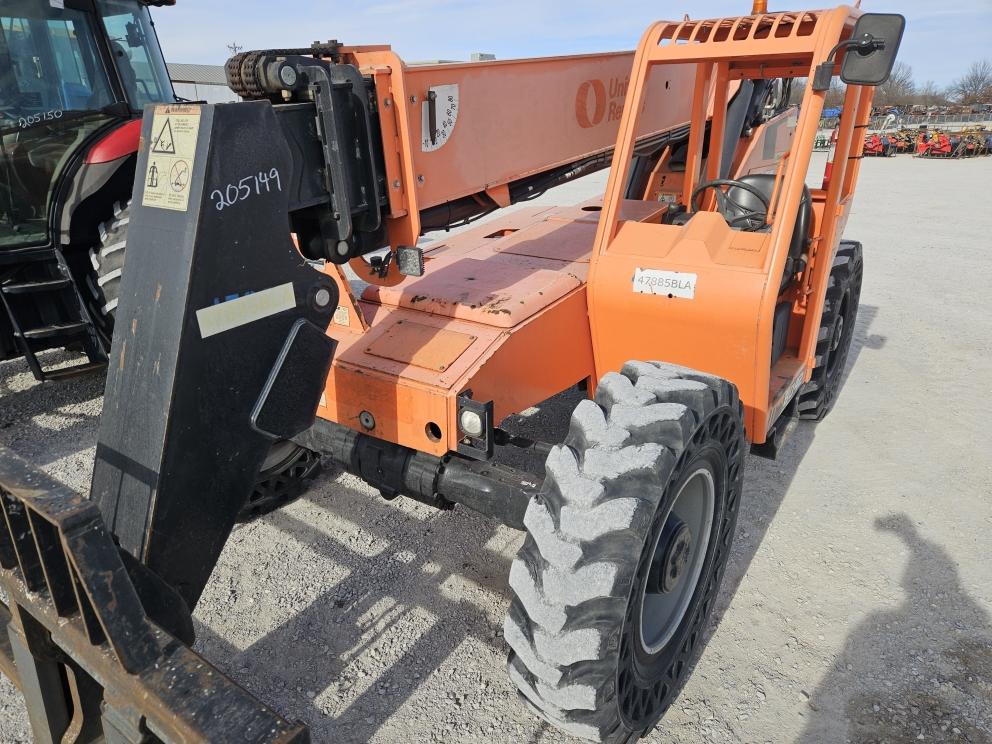 Image for 2017 JLG 8042