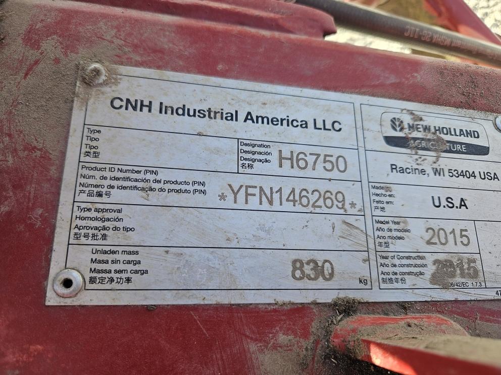 Image for 2015 New Holland H6750