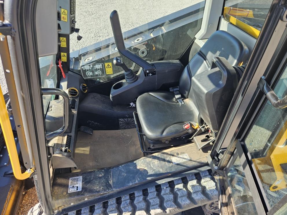 Image for 2024 JCB 2TS-7T