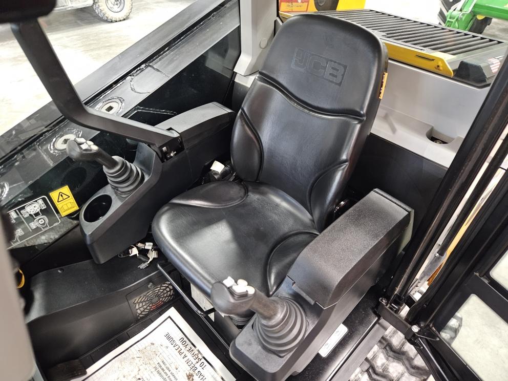 Image for 2024 JCB 2TS-7T