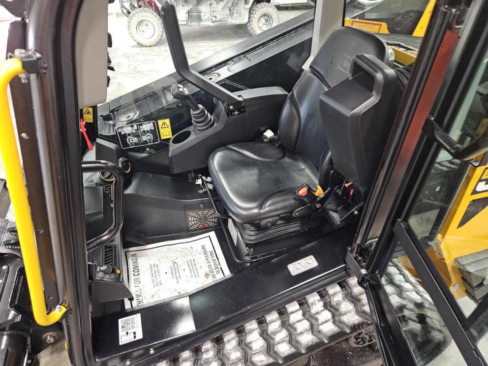 Image for 2024 JCB 2TS-7T