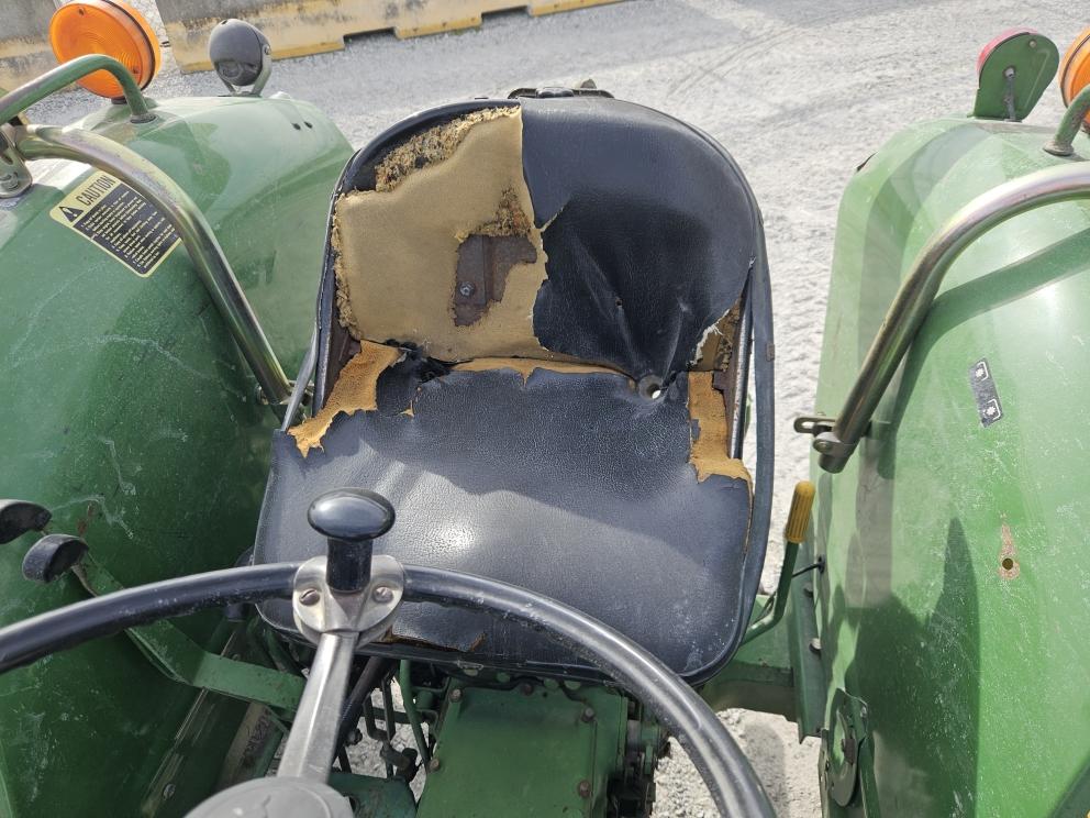 Image for 1984 John Deere 1650