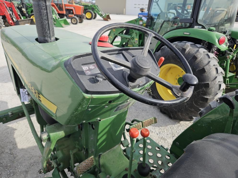 Image for 1984 John Deere 1650