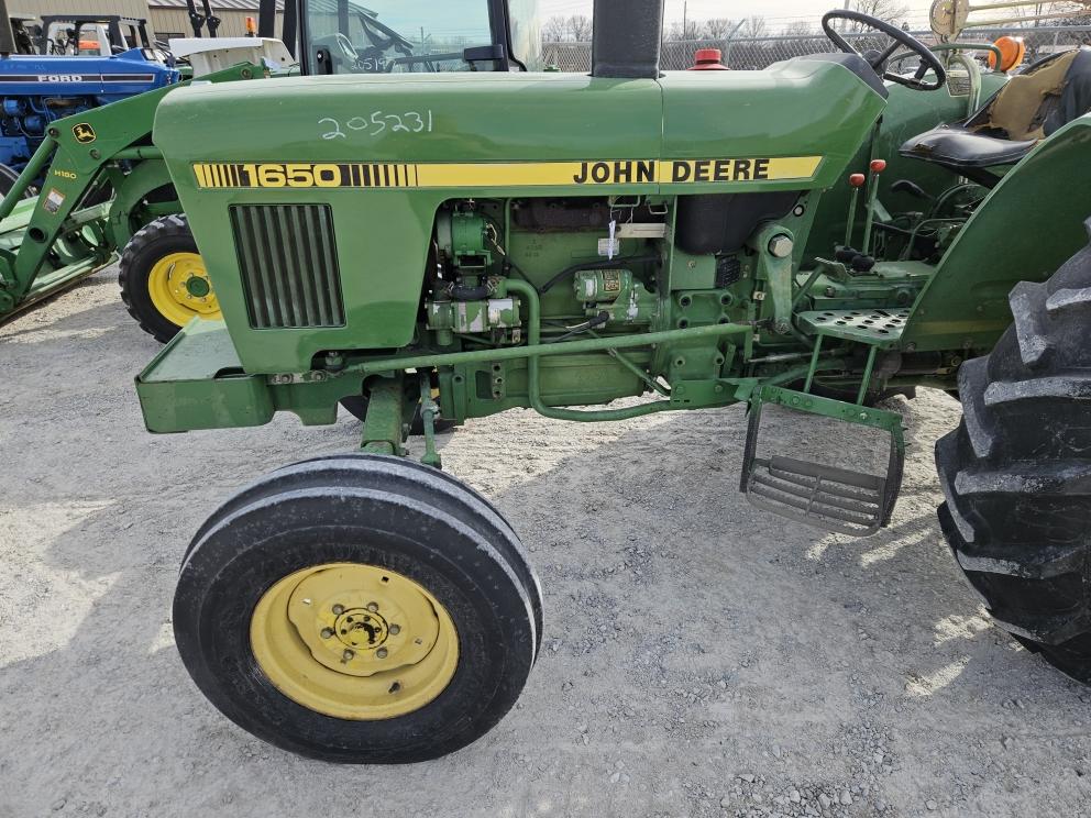 Image for 1984 John Deere 1650