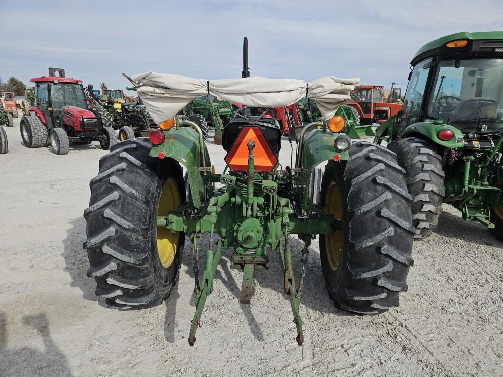 Image for 1984 John Deere 1650