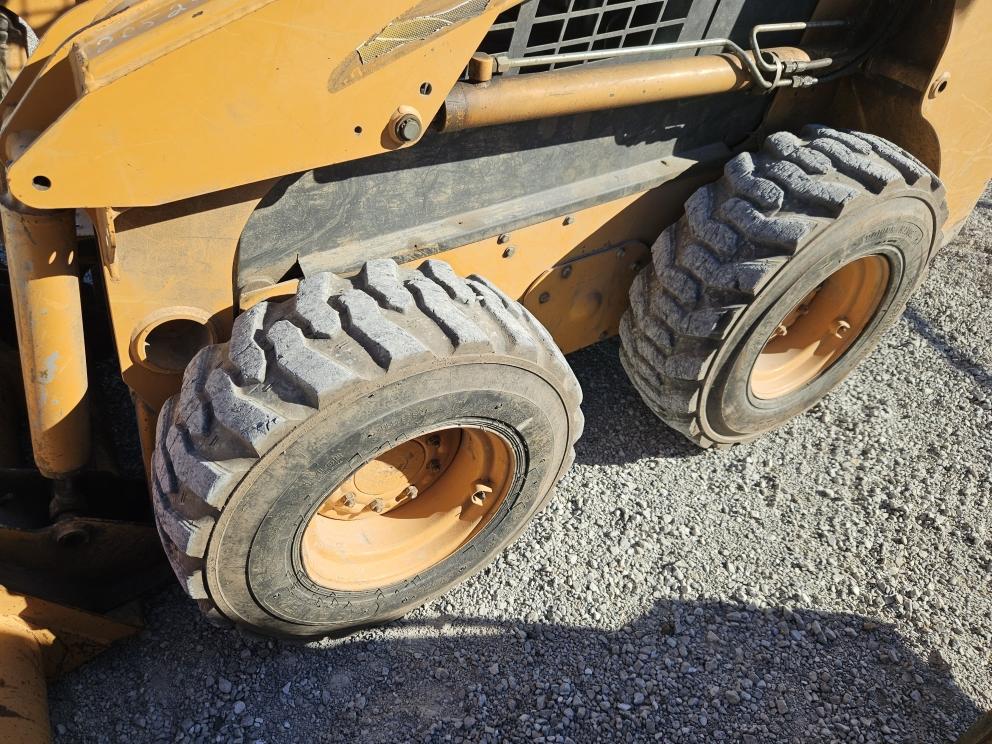 Image for 2002 Case 70XT