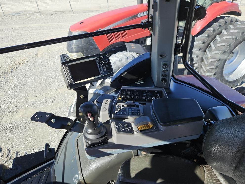 Image for 2013 Versatile 260