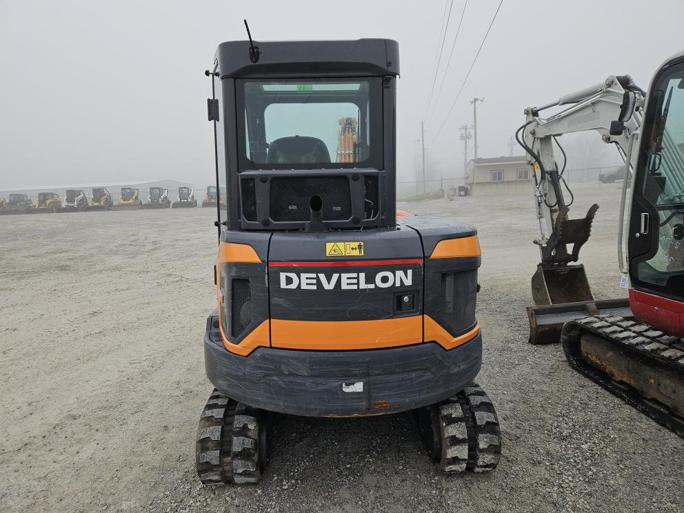 Image for 2024 Develon DX42-7