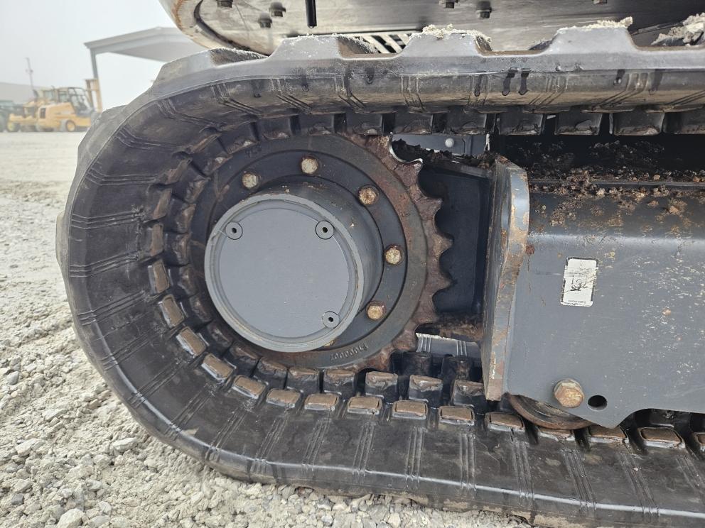 Image for 2024 Develon DX42-7