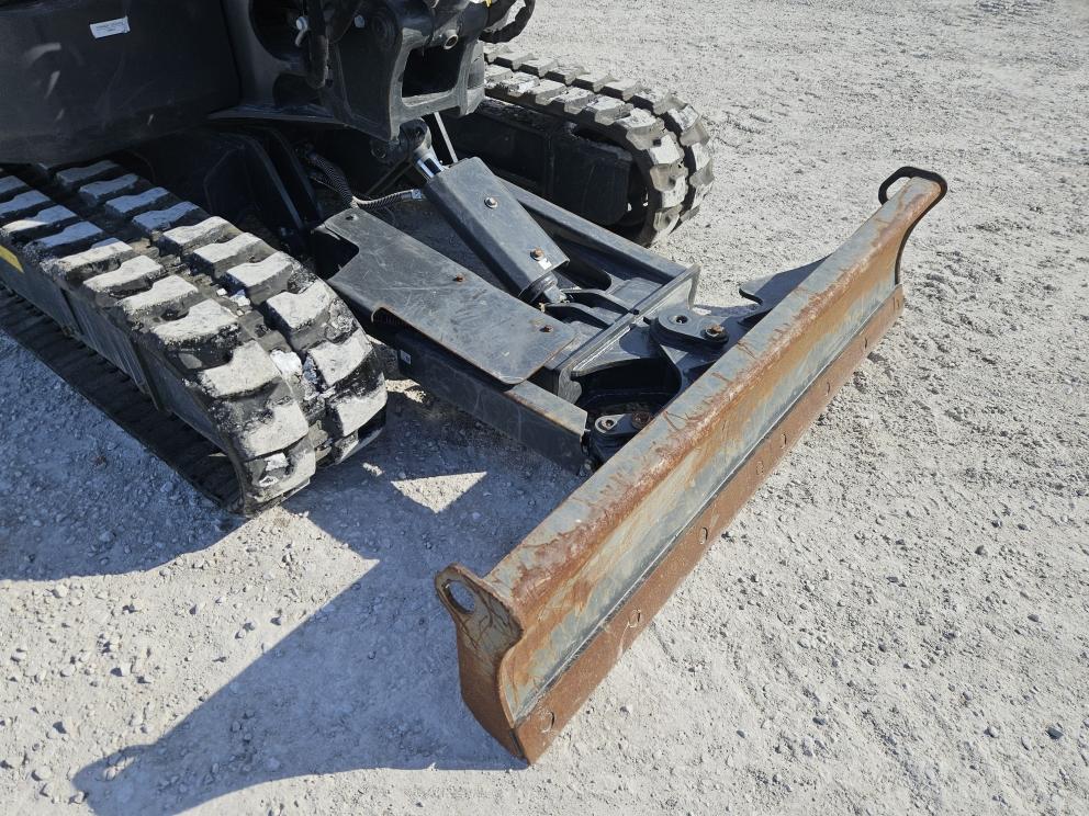 Image for 2024 Develon DX42-7