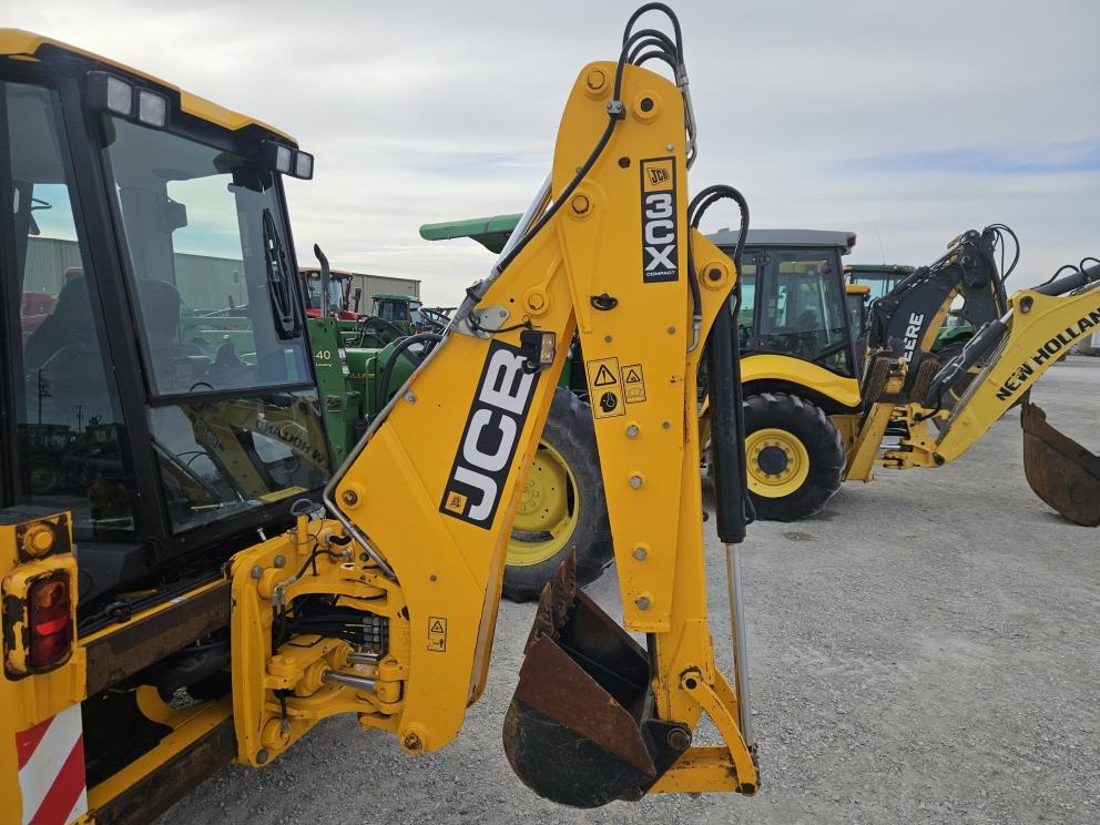 Image for 2018 JCB 3CX Compact