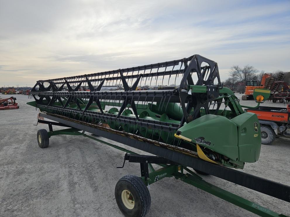 Image for 2010 John Deere 625F