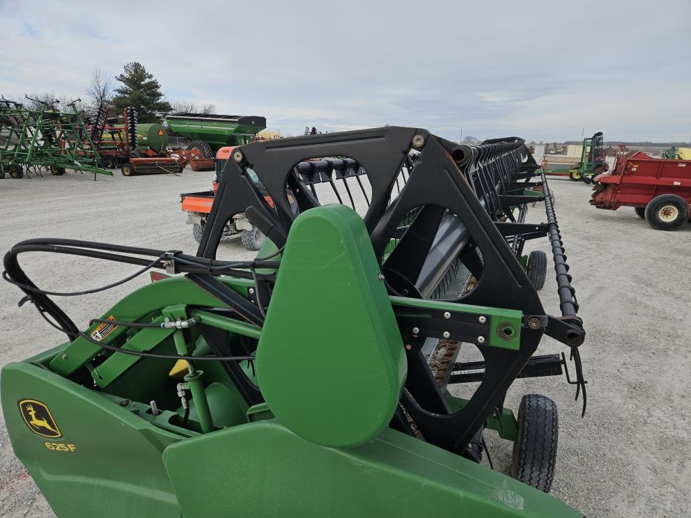 Image for 2010 John Deere 625F