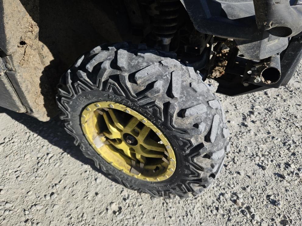 Image for 2023 John Deere XUV835R