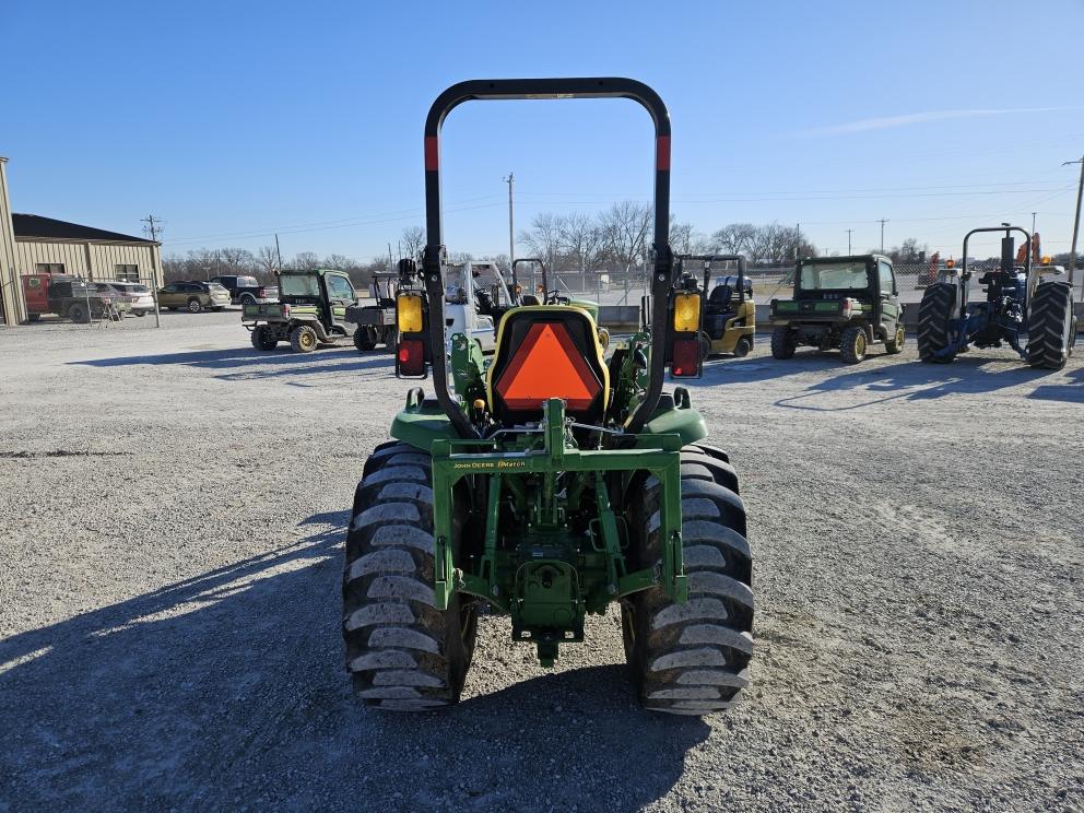 Image for 2023 John Deere 3033R