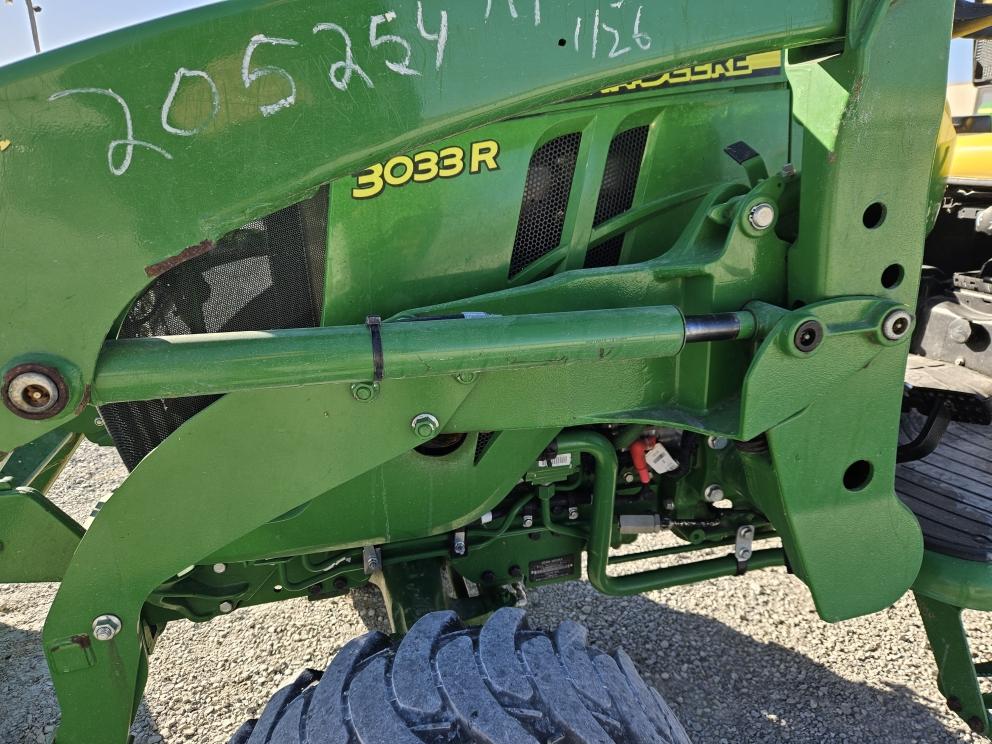 Image for 2023 John Deere 3033R