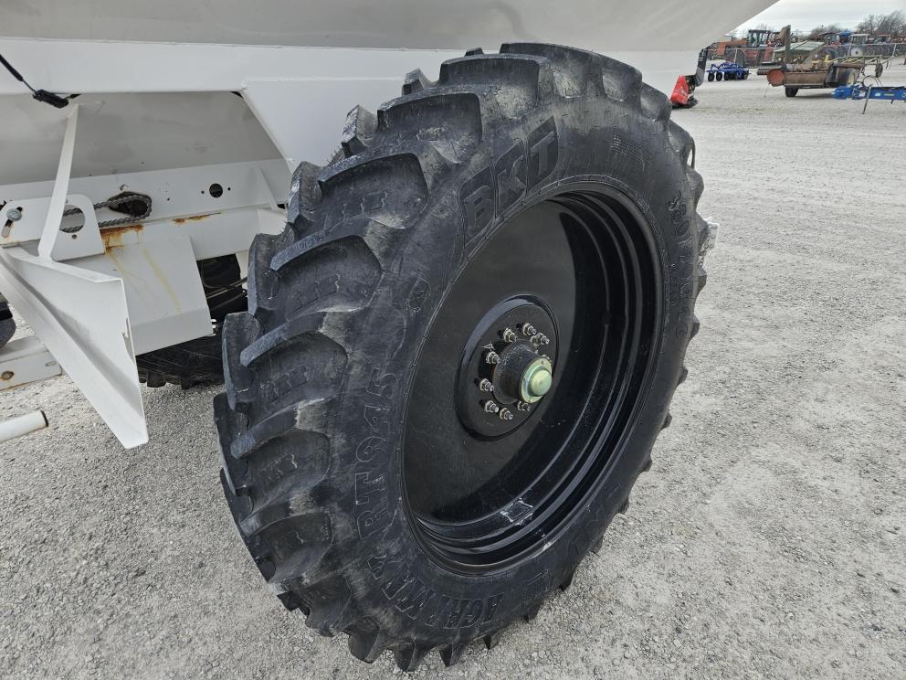 Image for 2022 Dalton AG Products Mobility 800