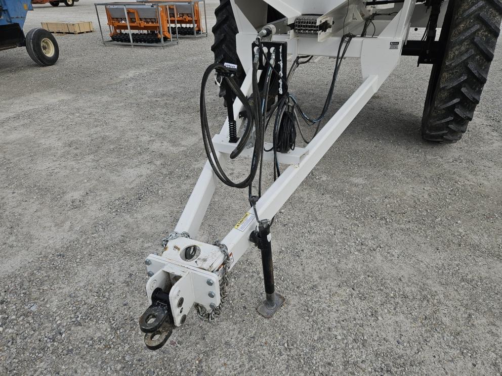 Image for 2022 Dalton AG Products Mobility 800