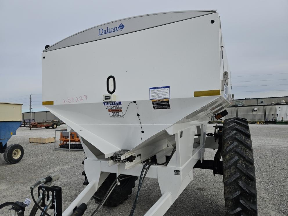 Image for 2022 Dalton AG Products Mobility 800