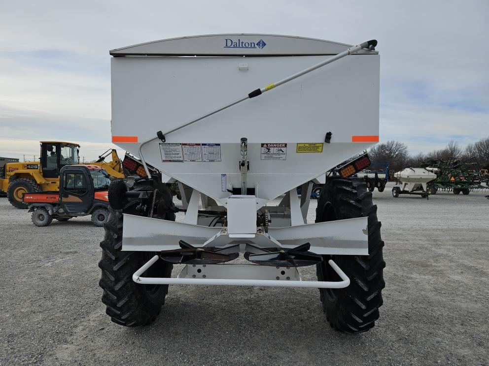 Image for 2022 Dalton AG Products Mobility 800