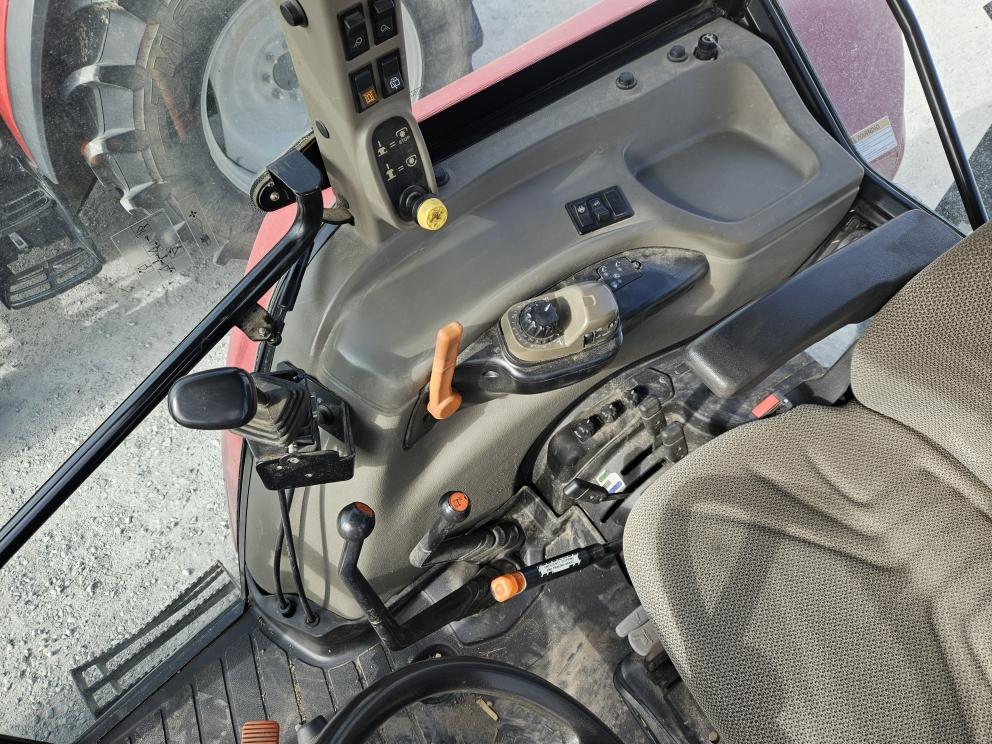 Image for 2011 Case IH Farmall 105U